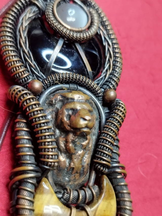 Grosse pièce Lion