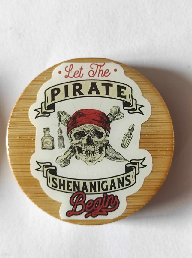 Décapsuleur Pirate magnétique frigo