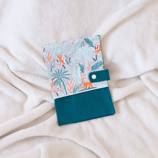 Protège Carnet de Santé Vert canard / Singes