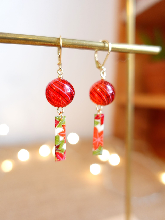 Carillon japonais / Clochette à vent / Fūrin / INOX doré / Boucles d'oreilles papier japonais WASHI / Bijou japonais / Rouge, Or /