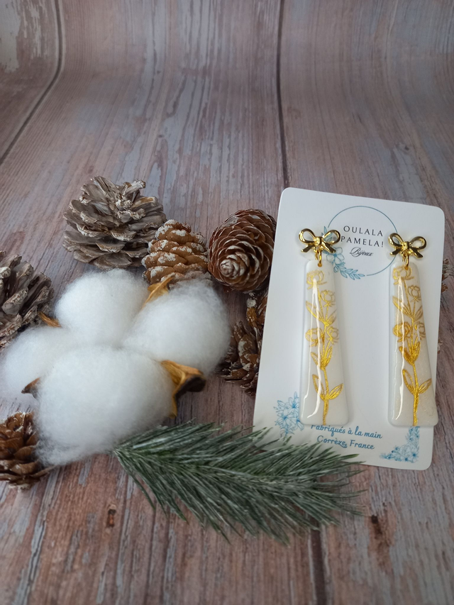 Fleur de neige boucles d'oreilles motif fleur