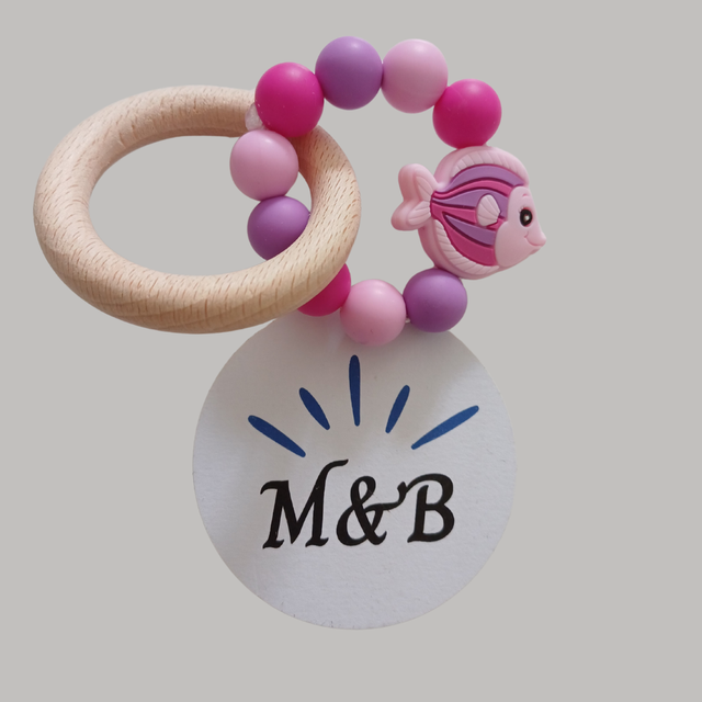 🔸 Anneau de dentition bois &amp; silicone – Poisson rose 🐟