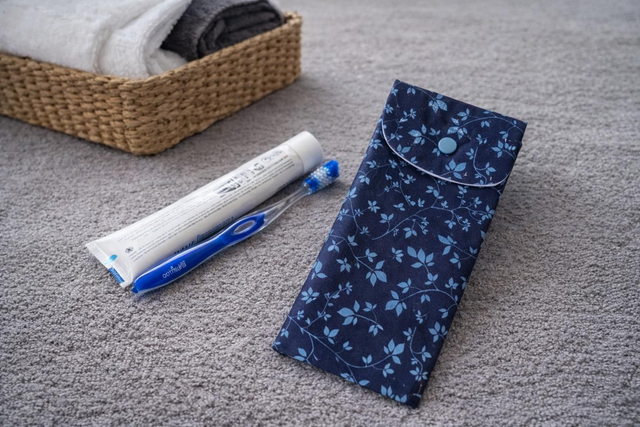 étui de voyage pour brosse à dents et dentifrice 