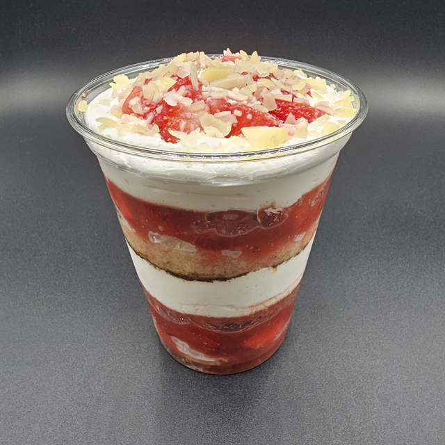 Layer Cup Cake – Fraise Vanille