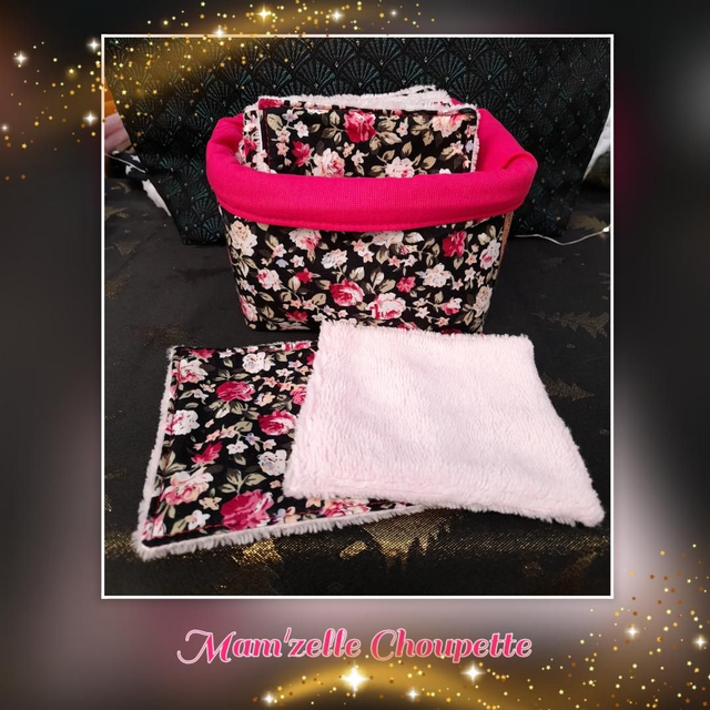 Lot lingettes avec panière assortie