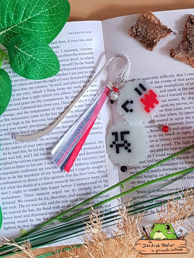 Marque-page fantômes