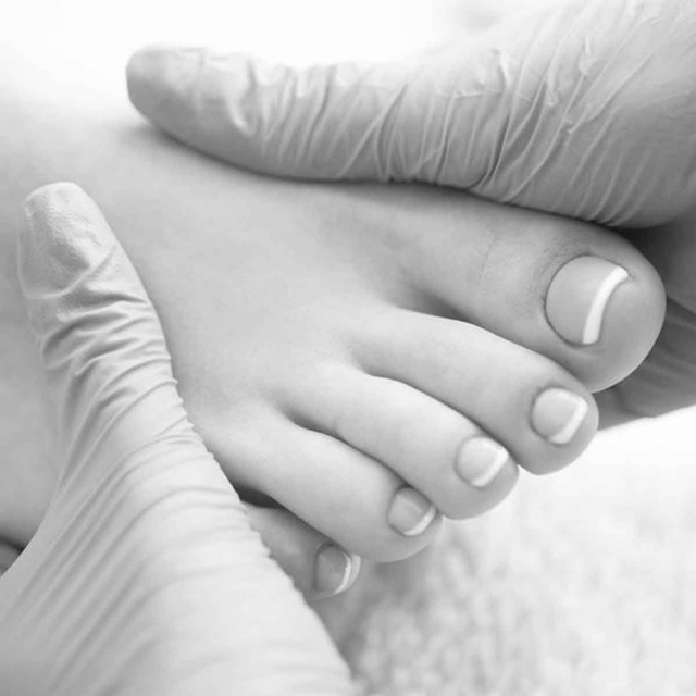 A5 Fußpflege meets Relaxmassage + Shellac