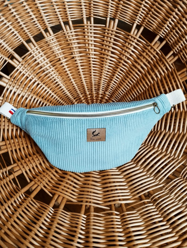 Sac banane en velours côtelé - Bleu ciel