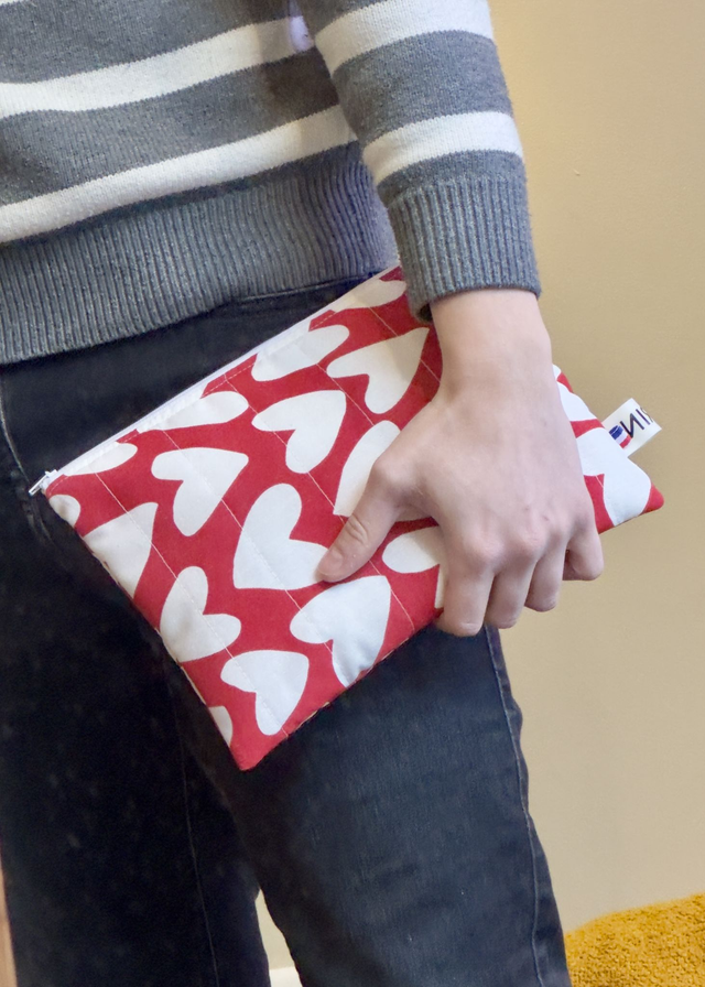 Pochette matelassée artisanale