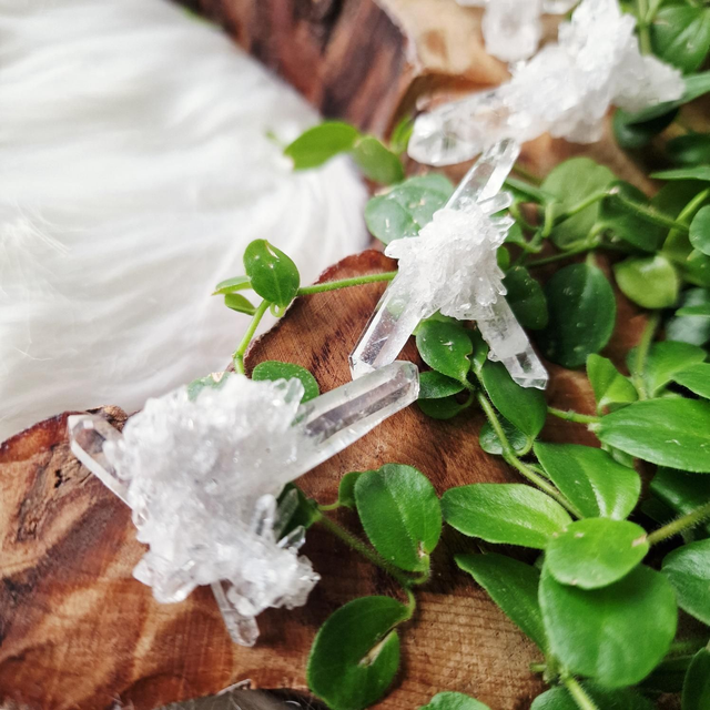 Himalayan quartz mini cluster