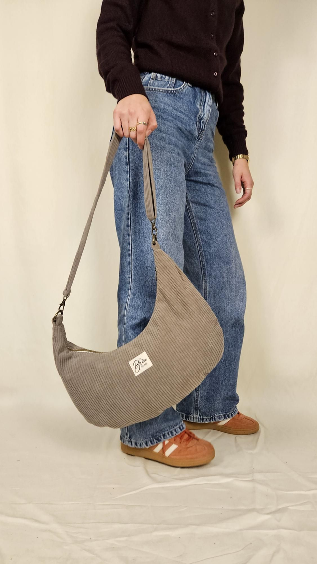 Le sac croissant grège