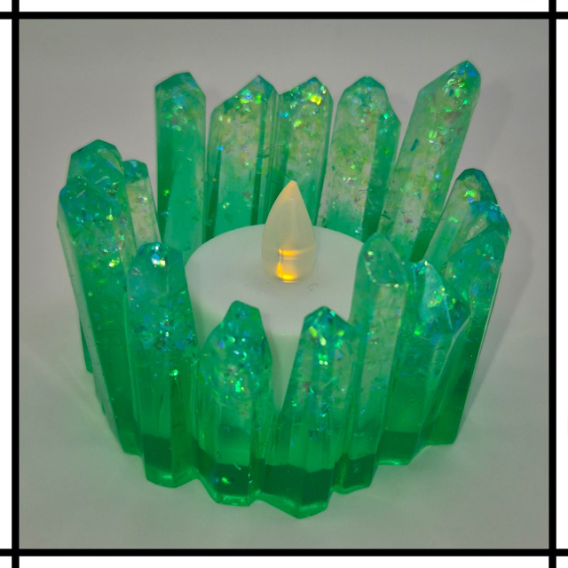 Handmade Resin Crystal Cluster Tealight Holder – Glitter Green | Decorative Mindfulness Home Décor - CTH-007
