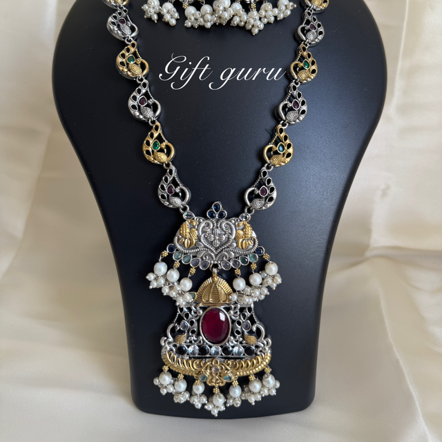 Dual tone Oxidised haram with ear rings 