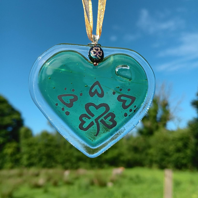Fused glass Green Heart with hand-painted pattern