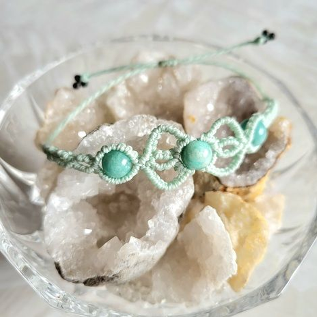 Kit Bracelet dentelle amazonite (micro-macramé fils vert d’eau, pierre naturelle)