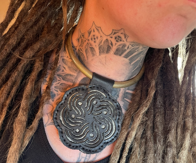 Collier torque noeud réversible