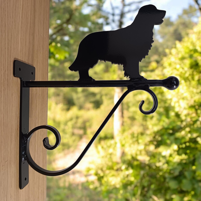 Labrador Retriever Hanging Basket Bracket