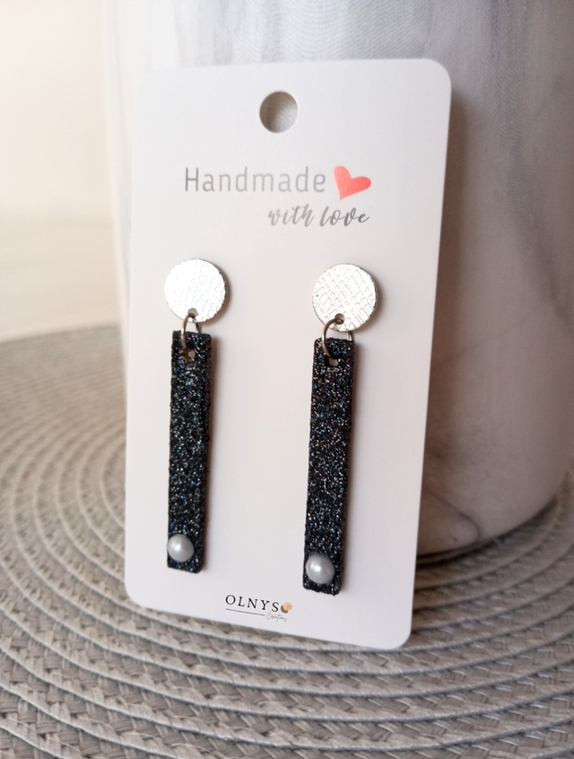 Boucles d'oreilles en bois / Paillettes noires