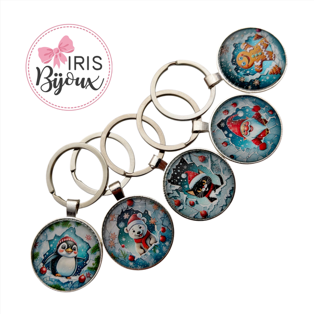 Portachiavi con cabochon natalizio in resina