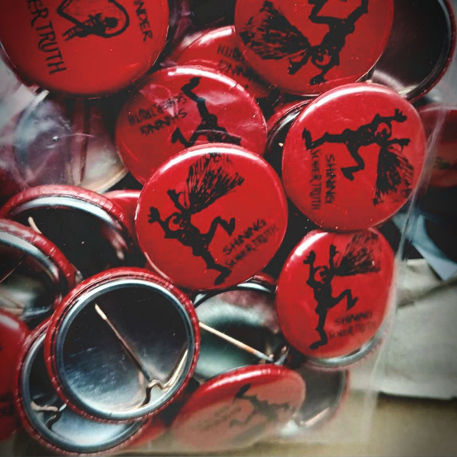 Ansteck-Button "THE SINGLES | GODDESS ALBUM" 