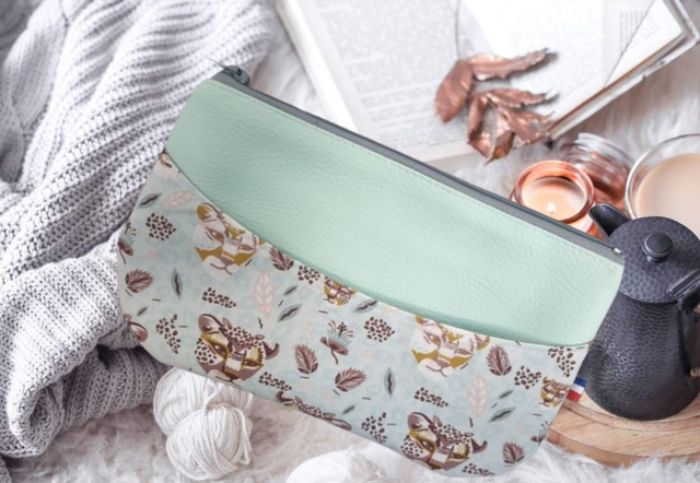 Pochette "Mila" Lion