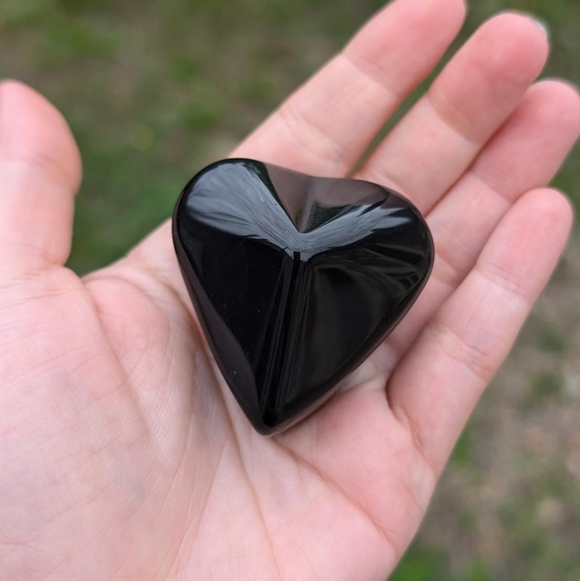 Galet coeur Obsidienne Oeil Céleste AA (40-50mm)