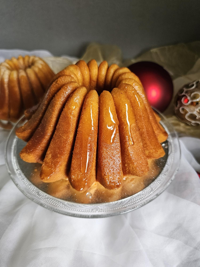 Christmas Bundt Cake 