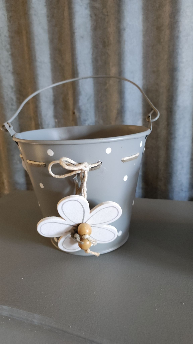 Seau de décoration