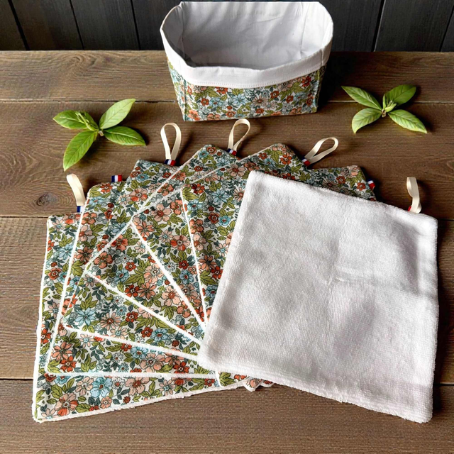 7 serviettes visage réutilisables - avec panier