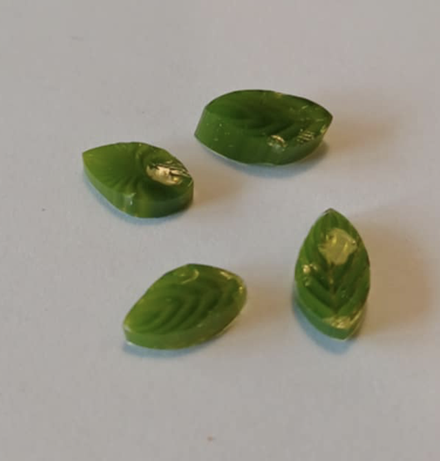 Millefiori leaves lemon