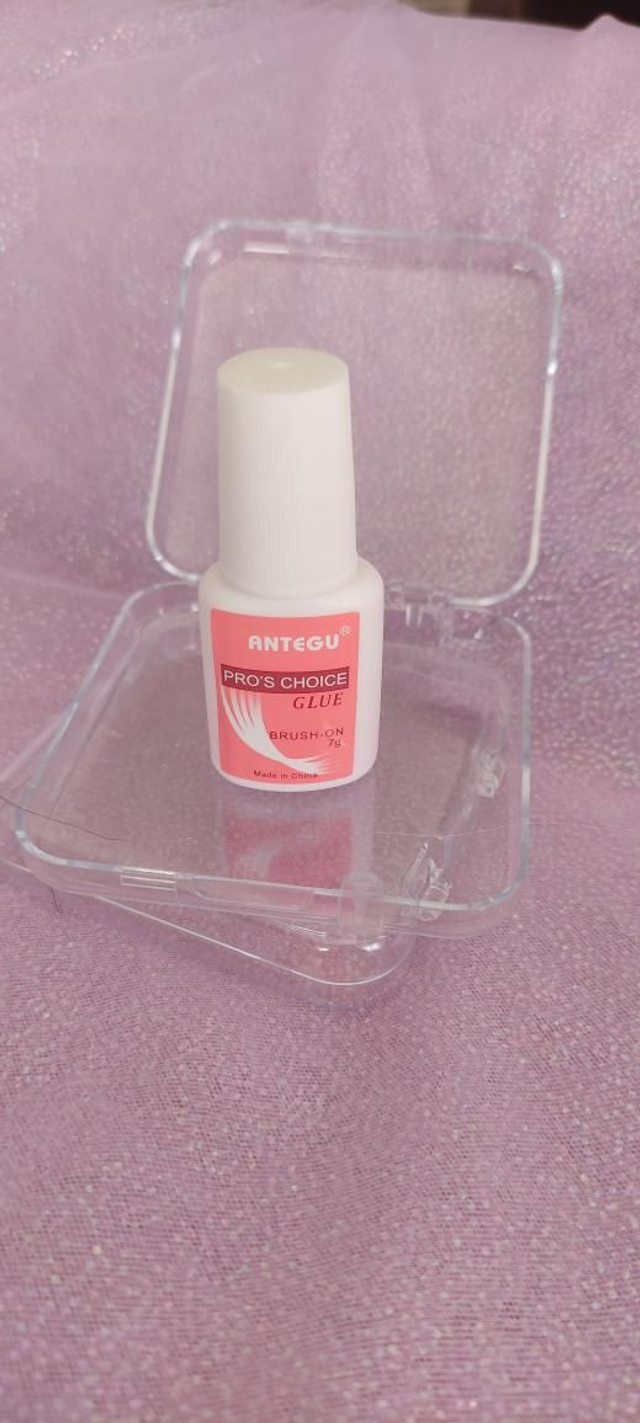 Flacon de colle glue 