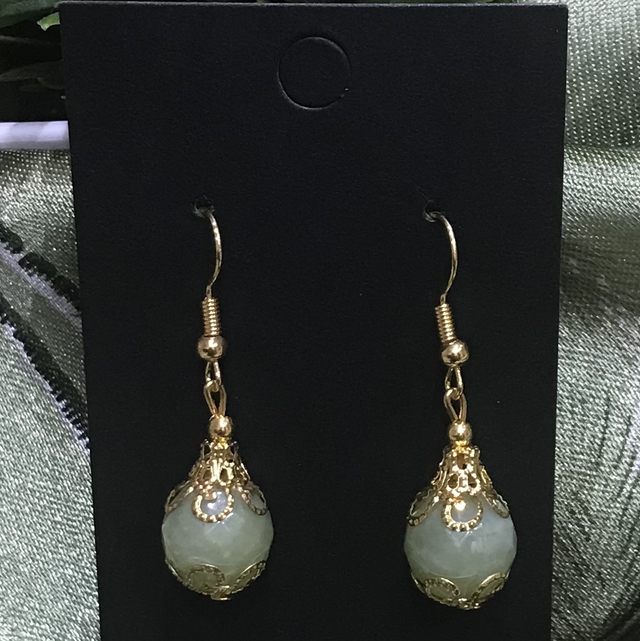 Green Dangling Earrings- GDE79