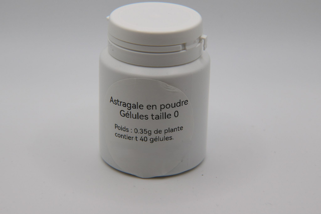 Astragale (Astragalus membranaceus) boite de 40 ou 50 gélules de 0.35g en moyenne 