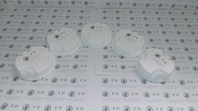 5 Pz. Erogatore Esca Gel Scarafaggi Facile Disinfestare interno esterno fino a 75 Mq