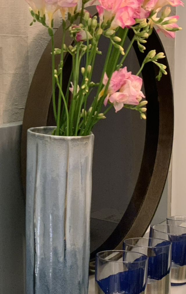 SERAX Terres de Reves Vase Struktur Kornblume blau / Anita Le Grelle