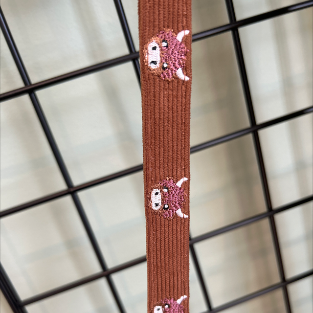 Harold highland cow lead 