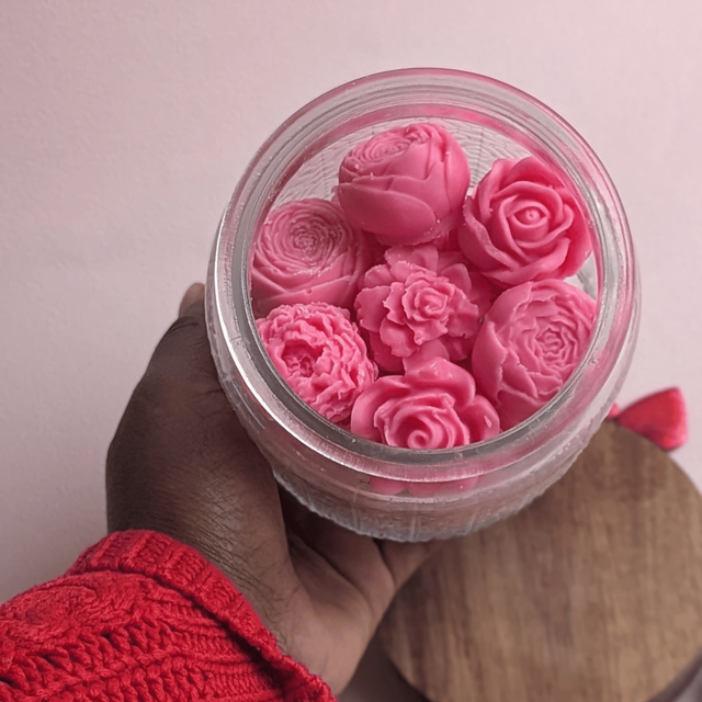 🌸 Coffret de 28 fondants – Vanille