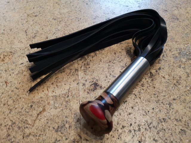 Design Flogger Rubber 10x 1mm dunkelrot