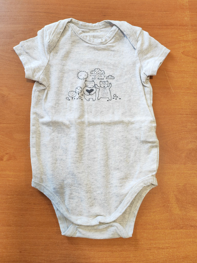 Body gris ours 9 mois