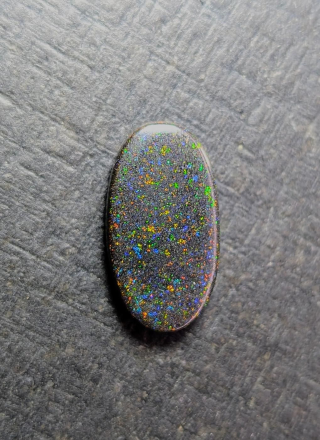 Opale Andamooka 12,30 Carats 