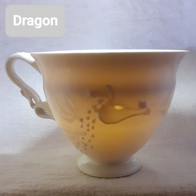 Tasse porcelaine à anse "queue de dragon", 250ml