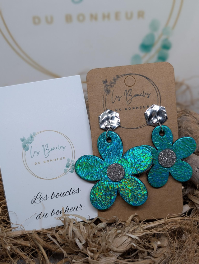 Boucles d&#039;oreilles Asymétrique Baby Marguerite zk175