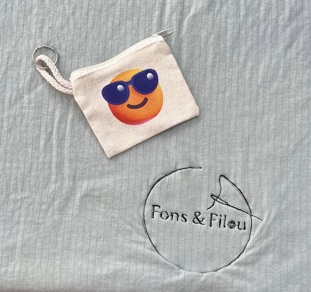 Geldbeugel 11,5*9cm met smiley ECRU