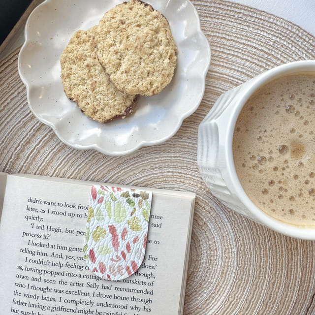 Confetti - Faux Leather Magnetic Bookmark 