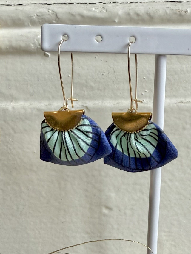 Boucles d&#039;oreilles - DORMEUSES PLUMES - bleu et vert