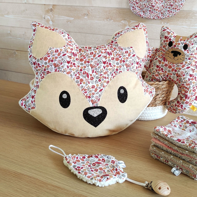 Coussin range pyjama Liberty marsala