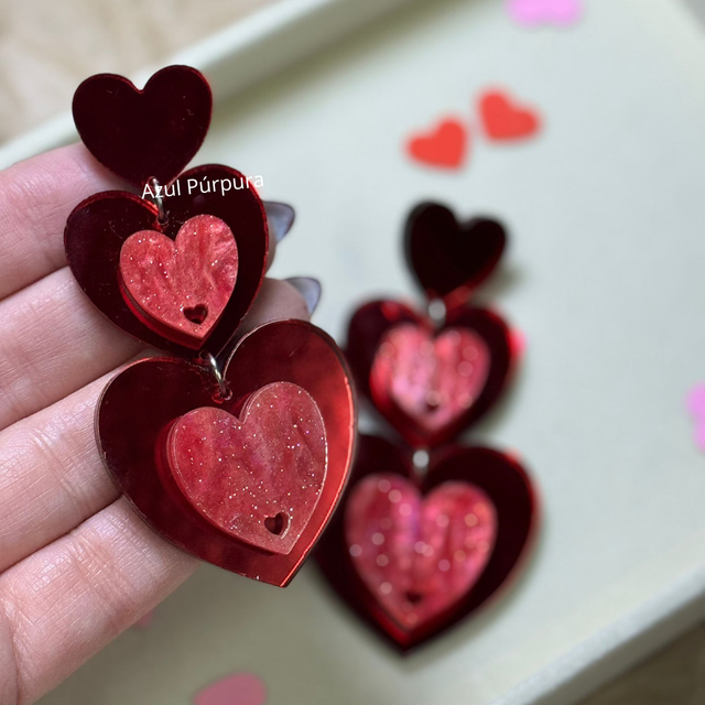 Brincos Românticos de 3 Corações