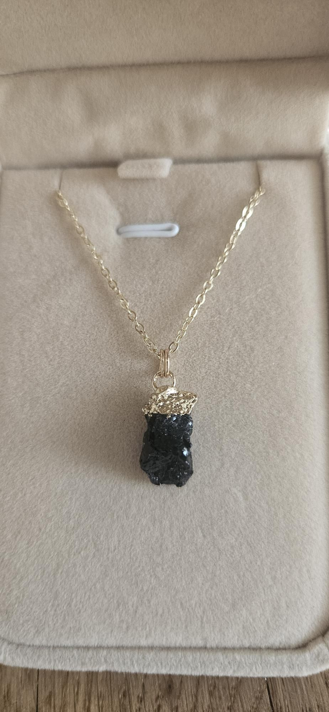 Jet Stone Necklace 