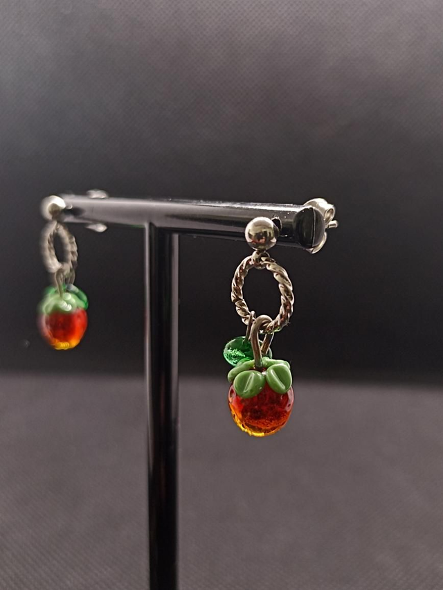 Boucles d&#039;oreilles Fraise