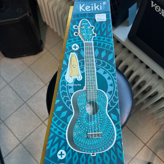 KEIKI - K2SS-BKC UKULELE - CONCERT scale - SOPRANO body